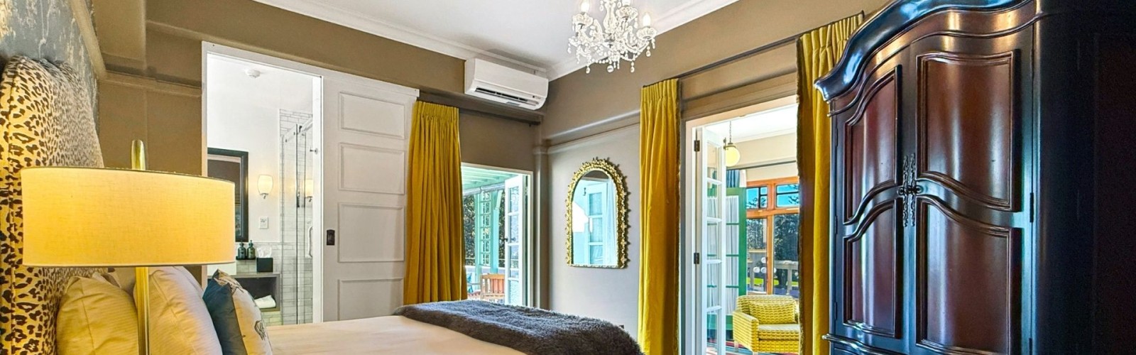 Pacific View Suite - Views, Glamour, Atmosphere. 